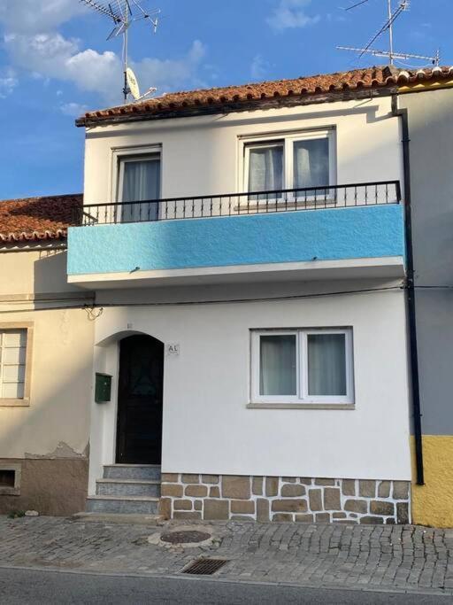 Caminho Da Vila Moradia. Escalos de Cima 외부 사진