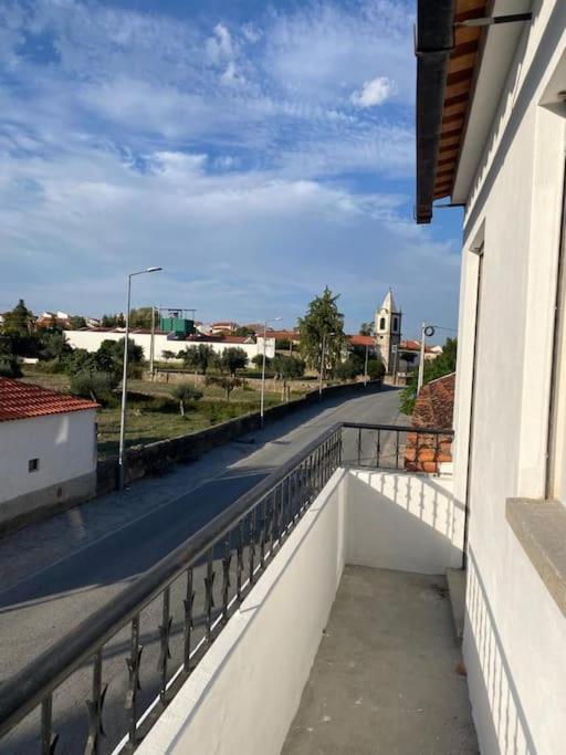 Caminho Da Vila Moradia. Escalos de Cima 외부 사진